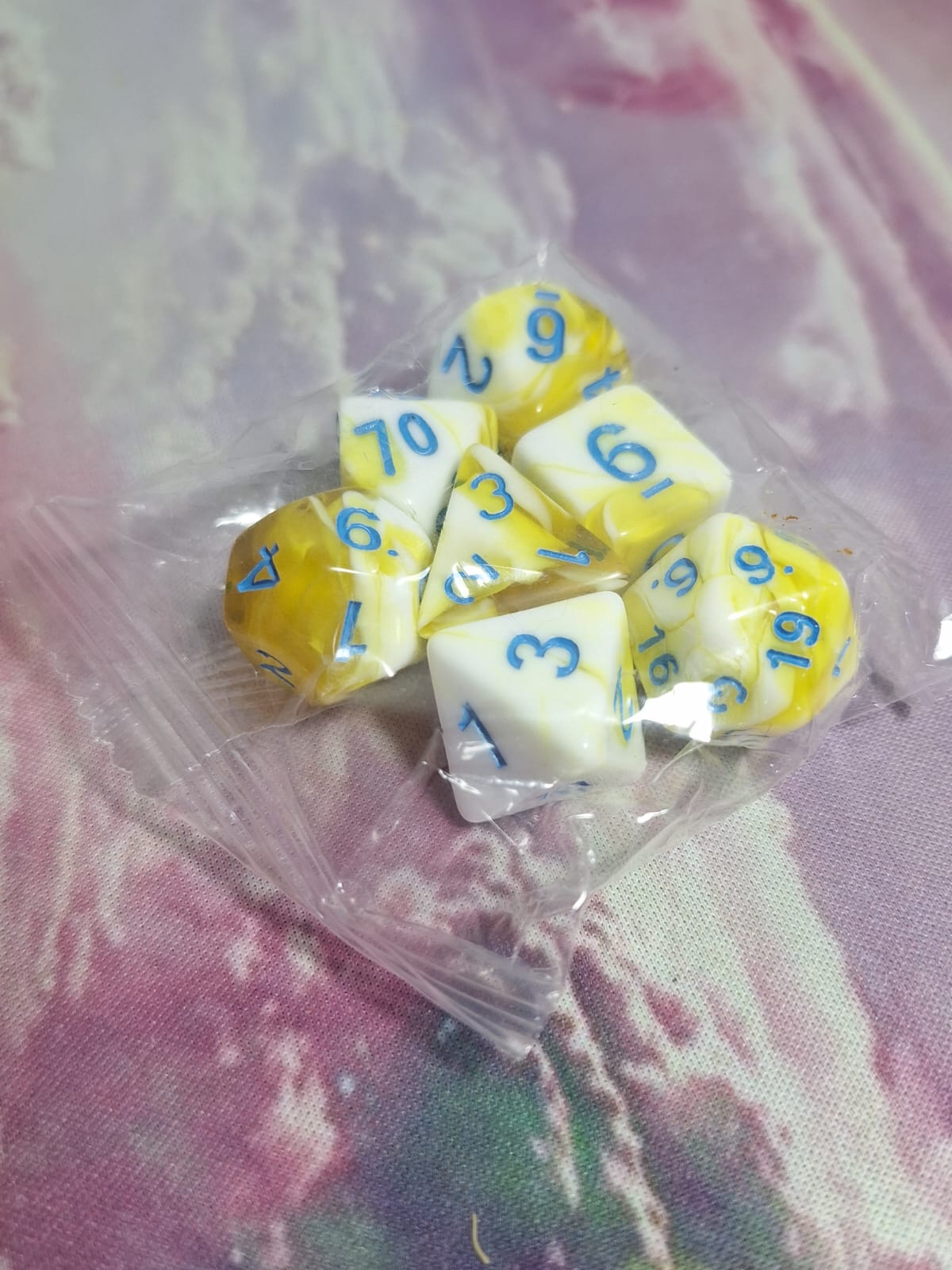 Set de Dados Blanco Amarillo - Azul